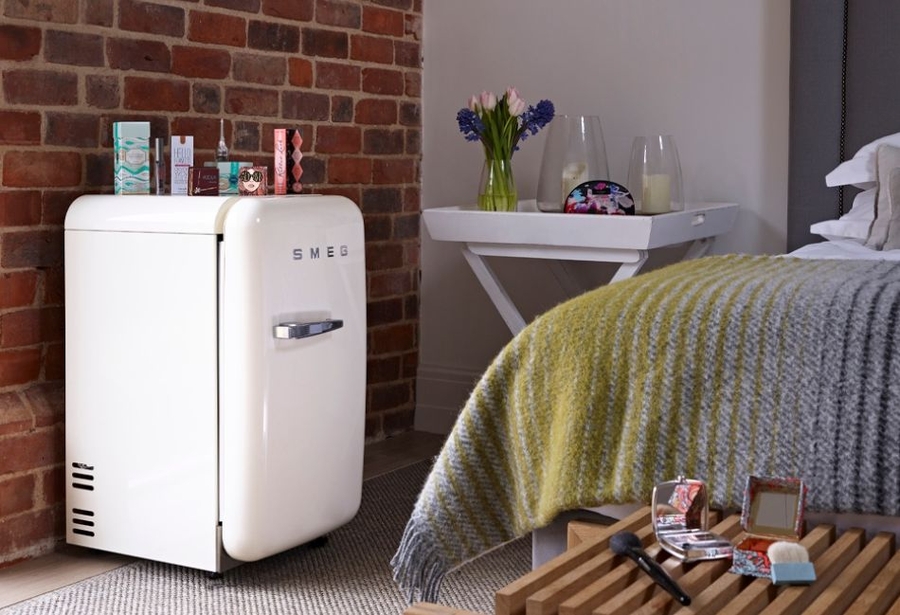 smeg-fab5rbl6-koelkast-50s-style-zwart - Mammafina